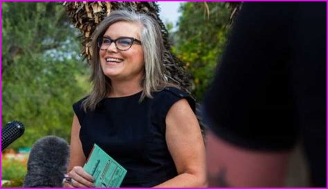 Katie Hobbs Husband, Latest News, Net Worth, Parents